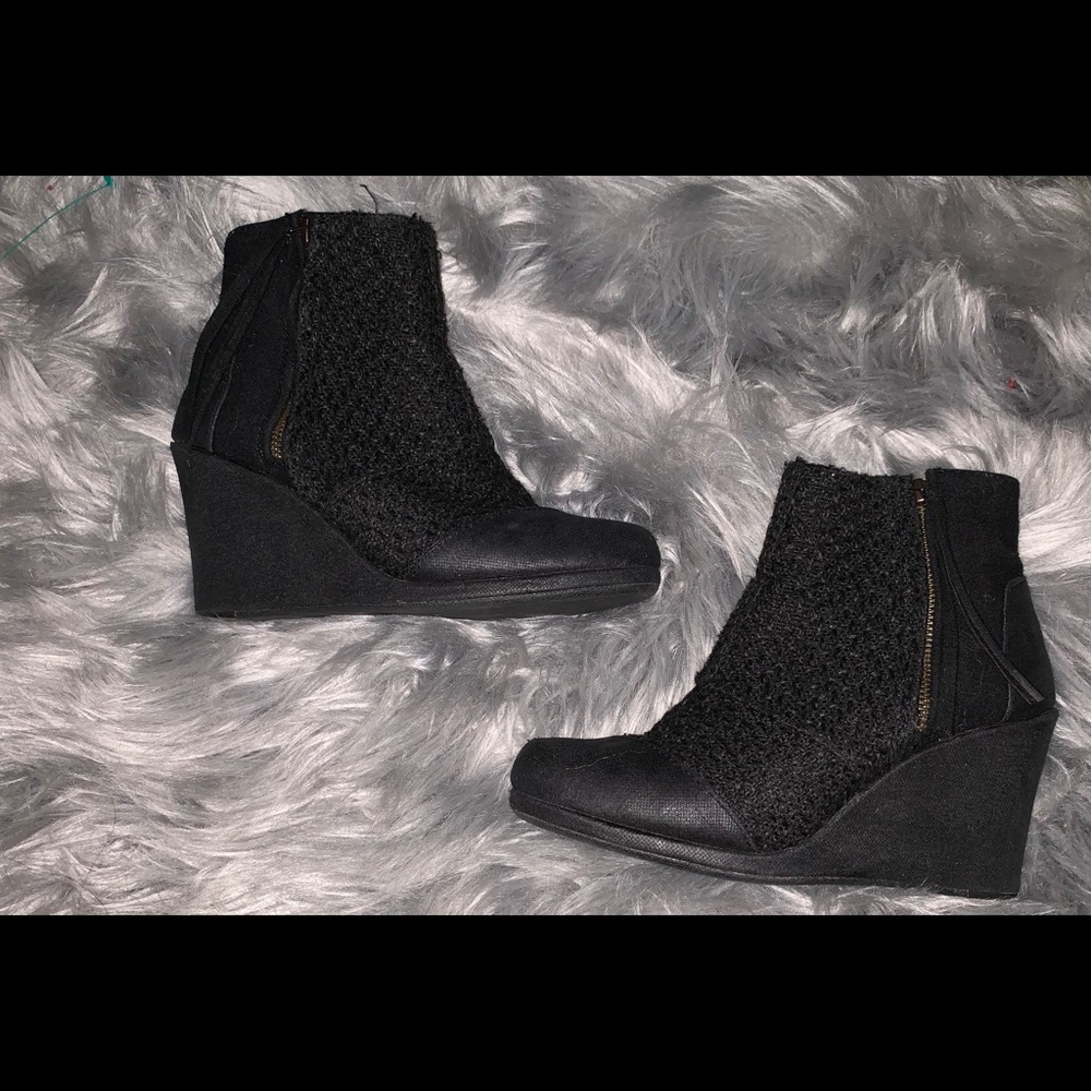 Toms desert wedge bootie ankle Boot blk 7.5